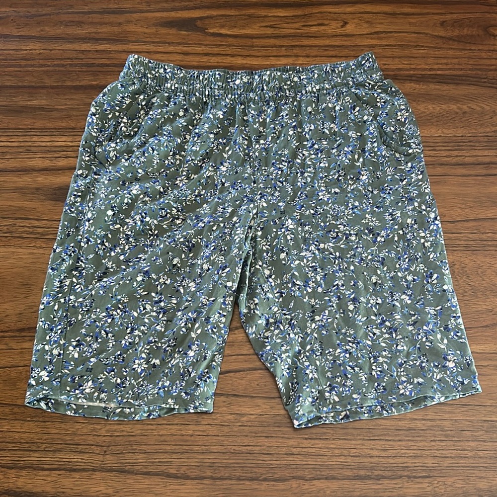Jessica Simpson Elastic Waist Shorts Size S